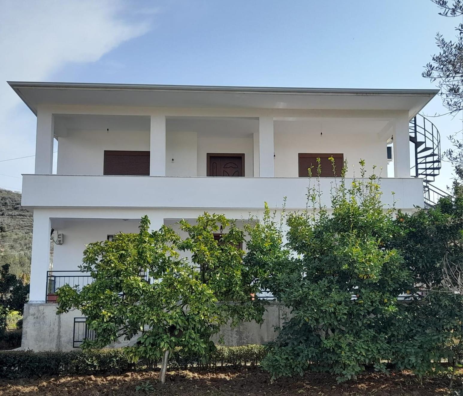 Villa Besart Berat Exterior photo